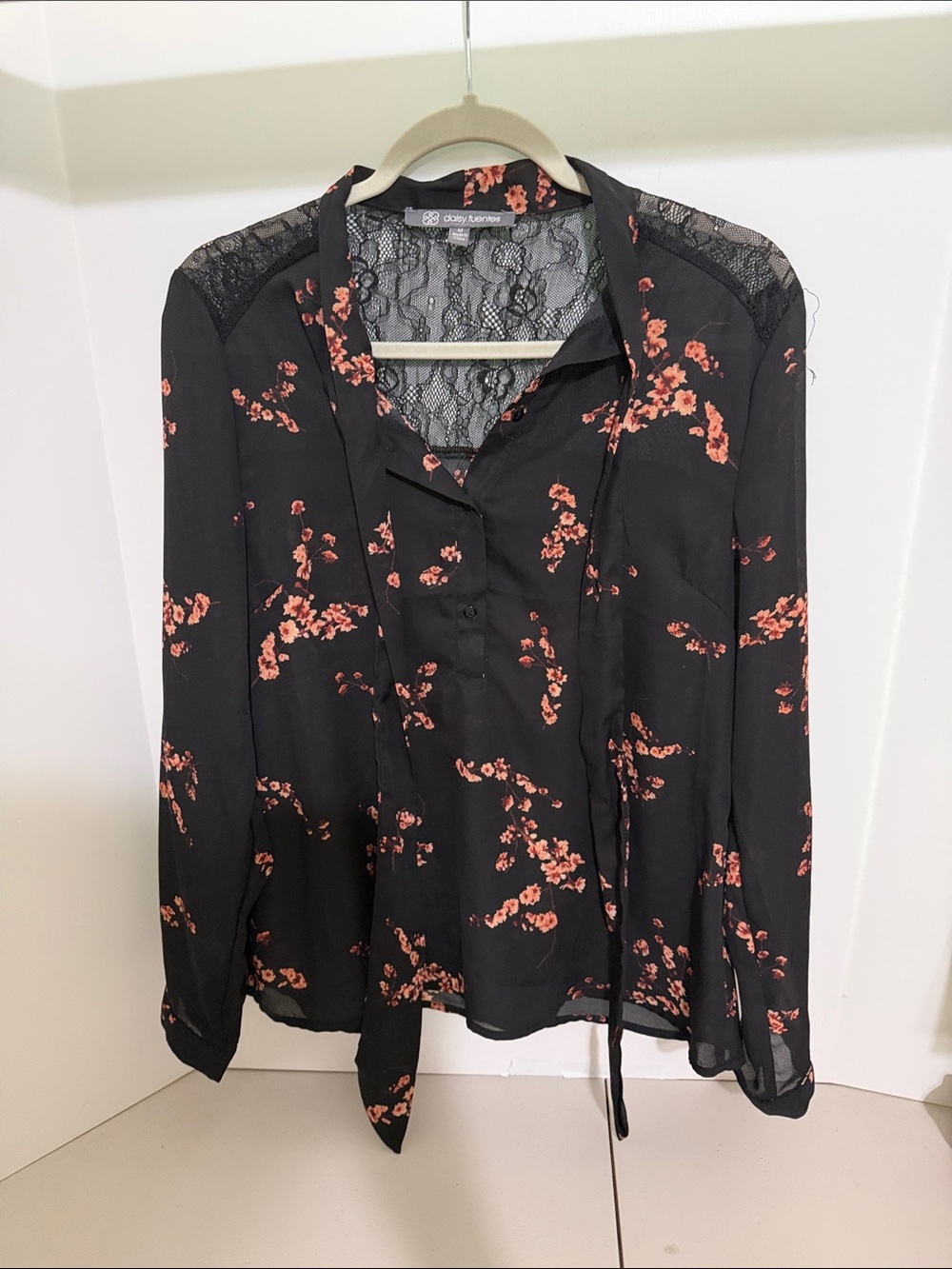 Daisy Fuentes Black Blouse with Coral Floral Print and Lace Yoke